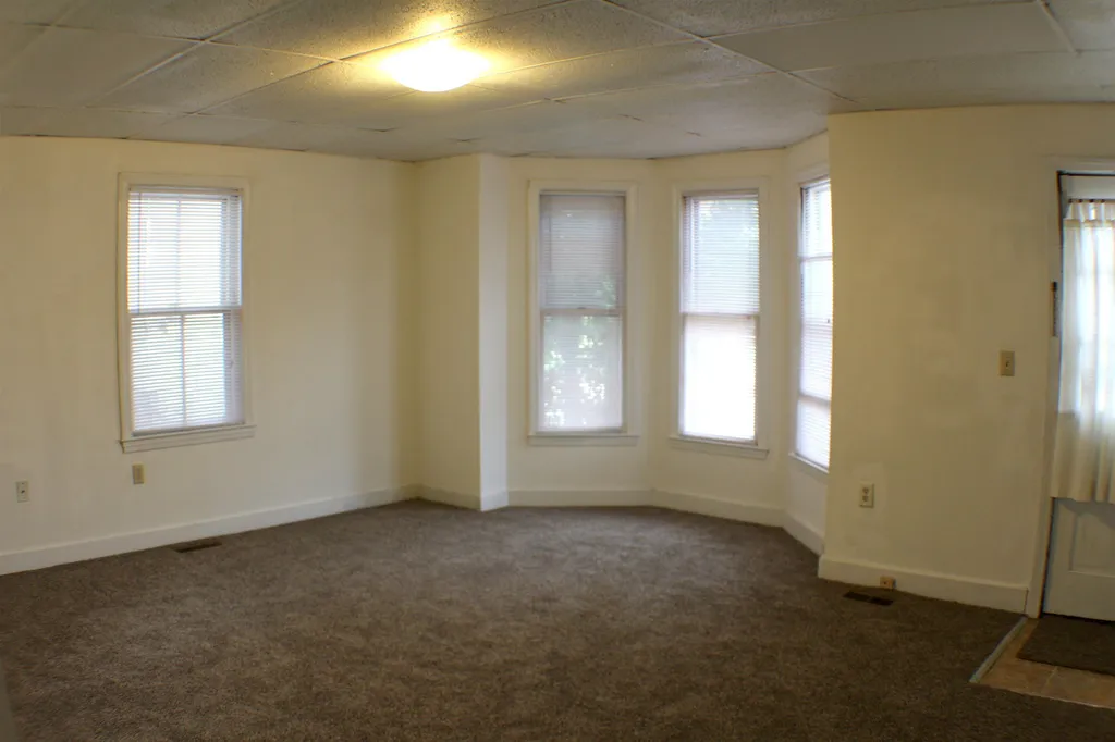 8-10 Lake Street Nashua NH 03060