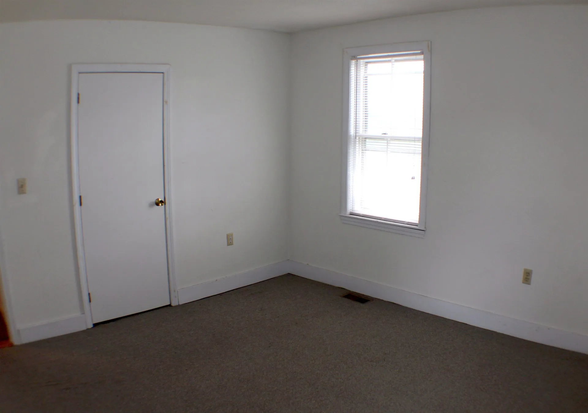 8-10 Lake Street Nashua NH 03060