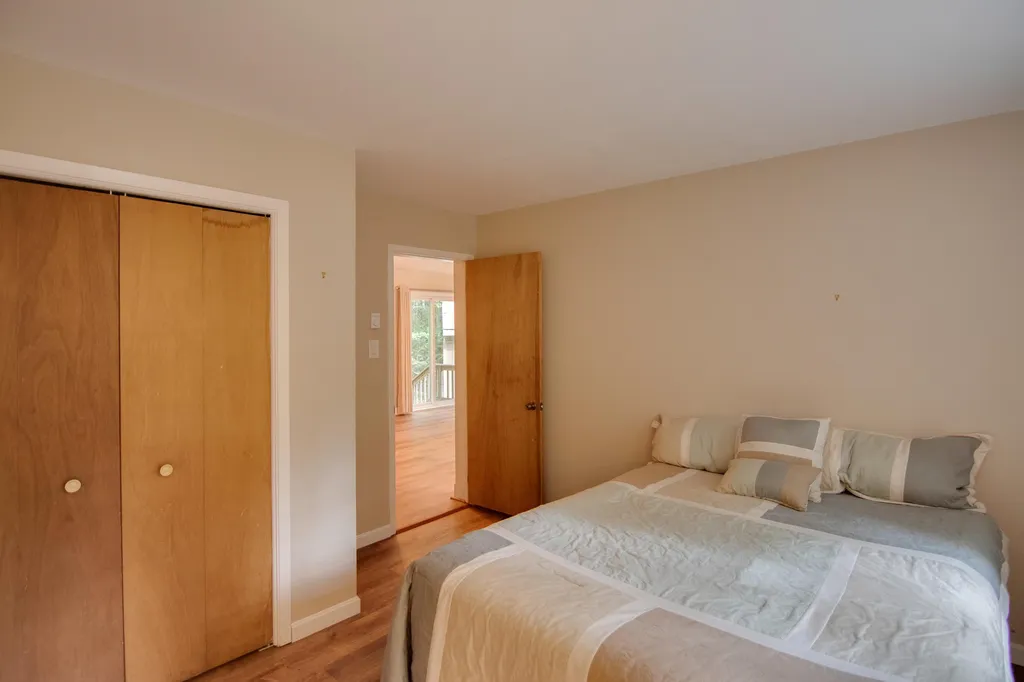 34 Horse Pasture Lane Thornton NH 03285