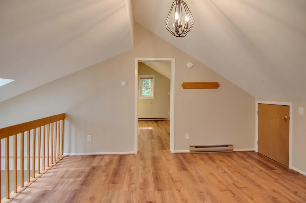 34 Horse Pasture Lane Thornton NH 03285