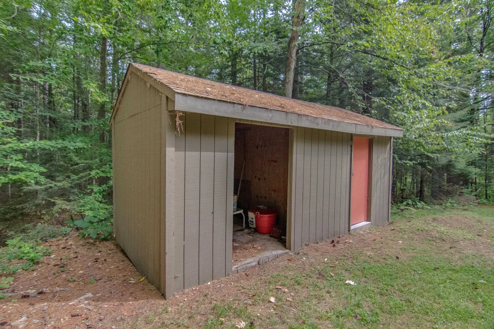 34 Horse Pasture Lane Thornton NH 03285