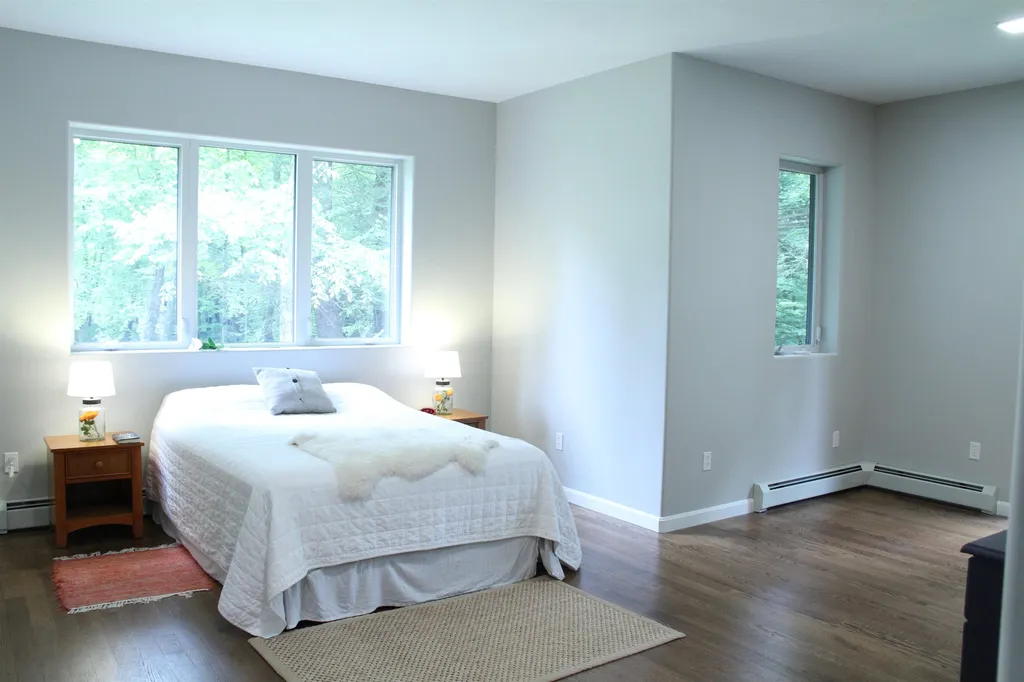9 Aspen Hill Drive South Hampton NH 03827
