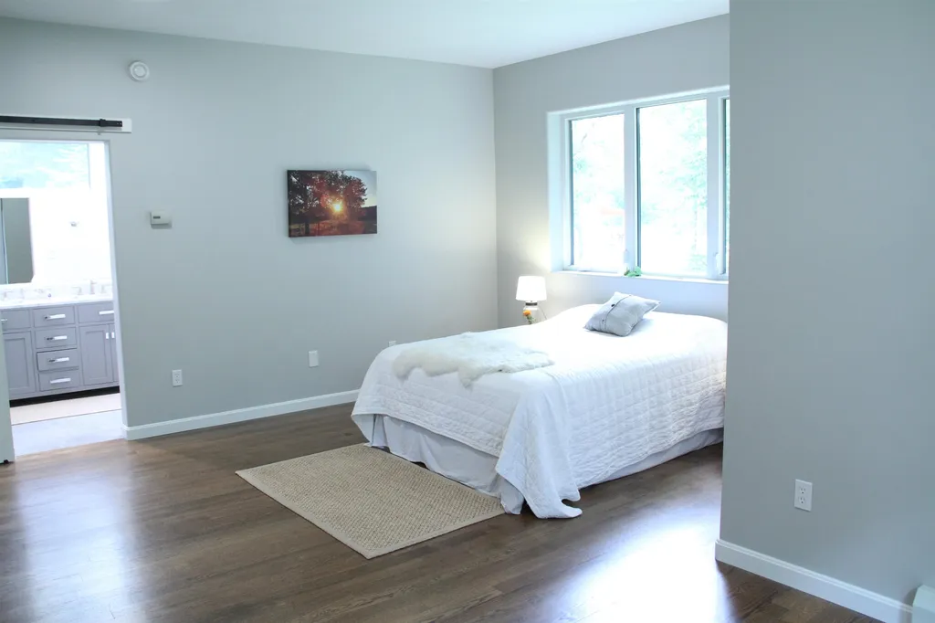 9 Aspen Hill Drive South Hampton NH 03827