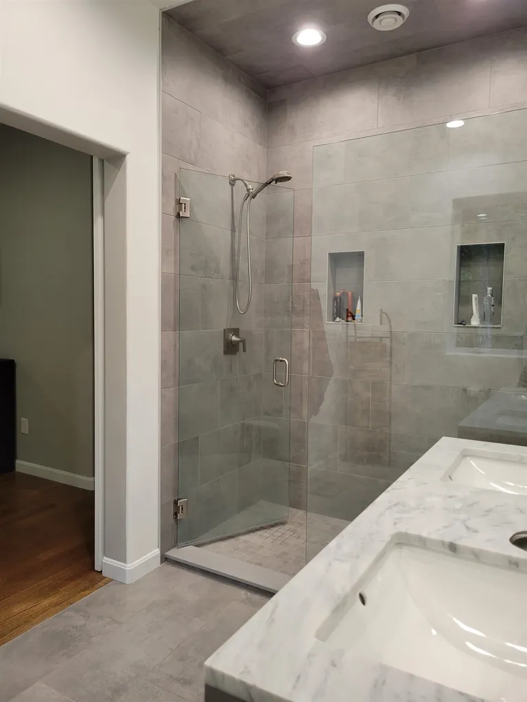 9 Aspen Hill Drive South Hampton NH 03827