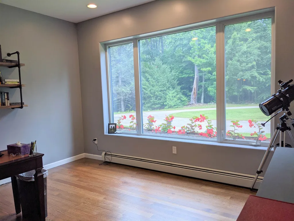 9 Aspen Hill Drive South Hampton NH 03827