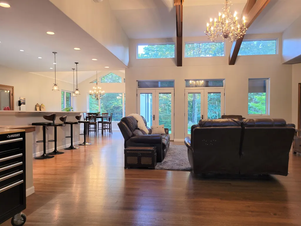 9 Aspen Hill Drive South Hampton NH 03827