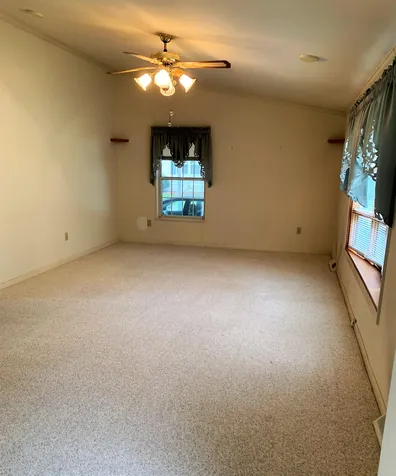 90 Williams Way Goffstown NH 03045