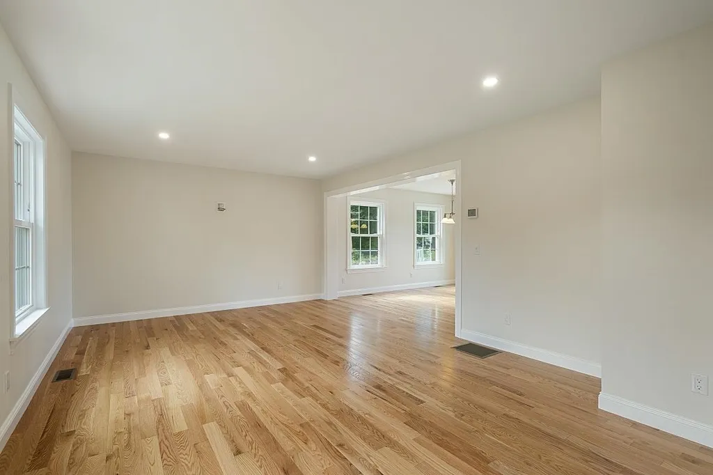 272a Ocean Road Portsmouth NH 03801