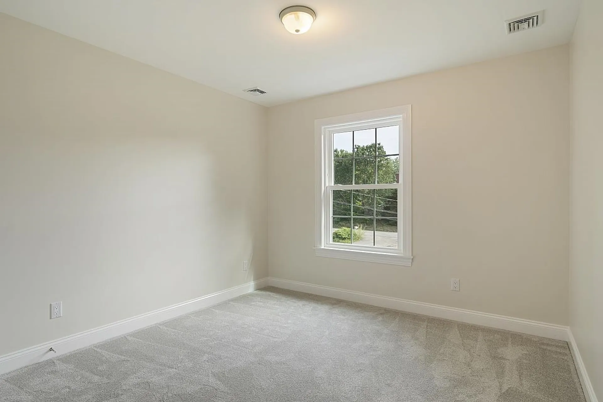 272a Ocean Road Portsmouth NH 03801