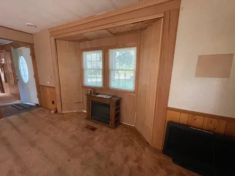 18 Silver Bell Mobile Home Park Rochester NH 03868