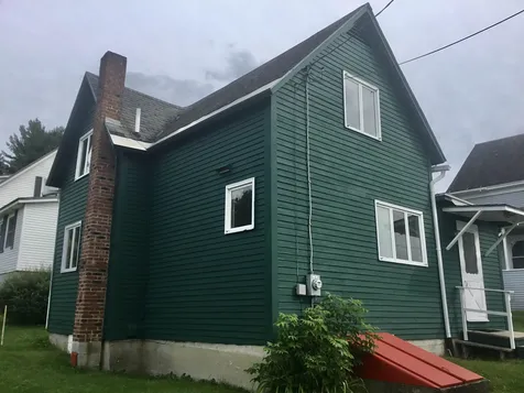 4 1st Avenue Orleans VT 05860