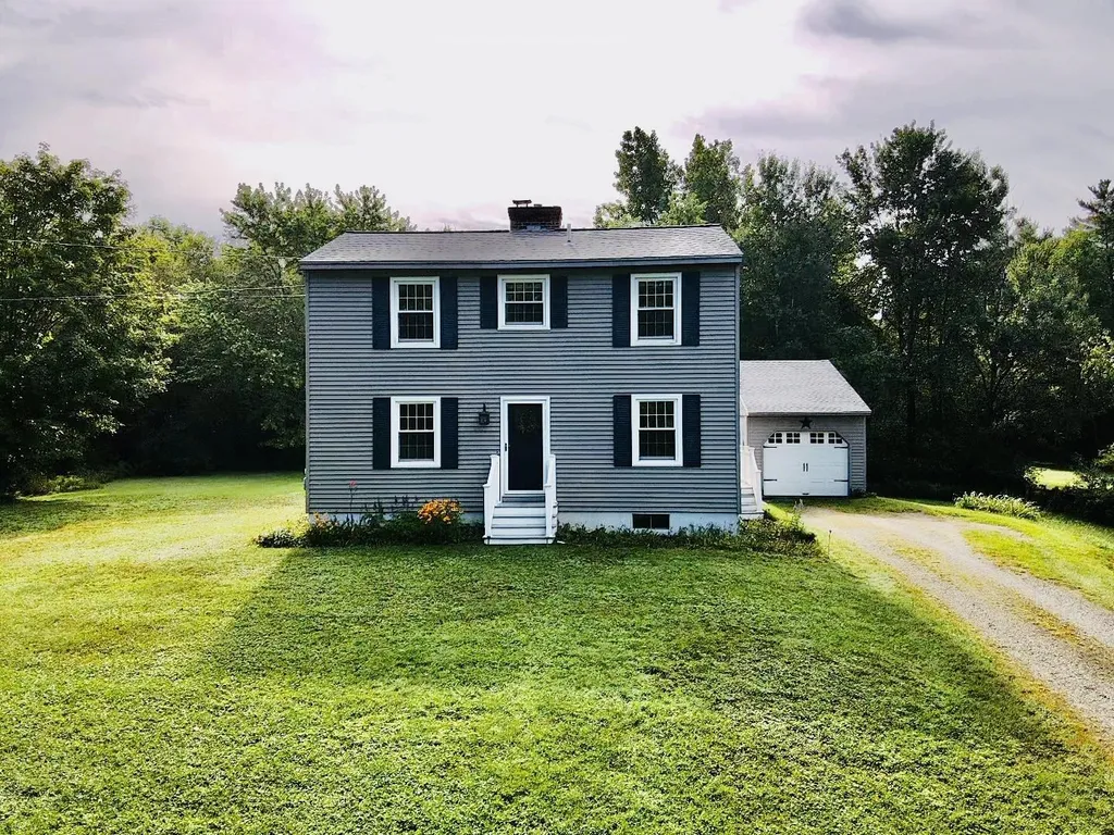 23 Mountain View Drive Enfield NH 03748