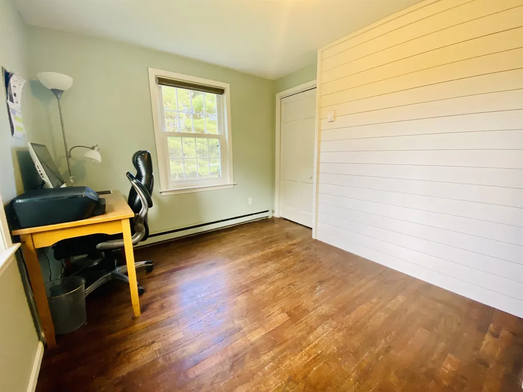 23 Mountain View Drive Enfield NH 03748