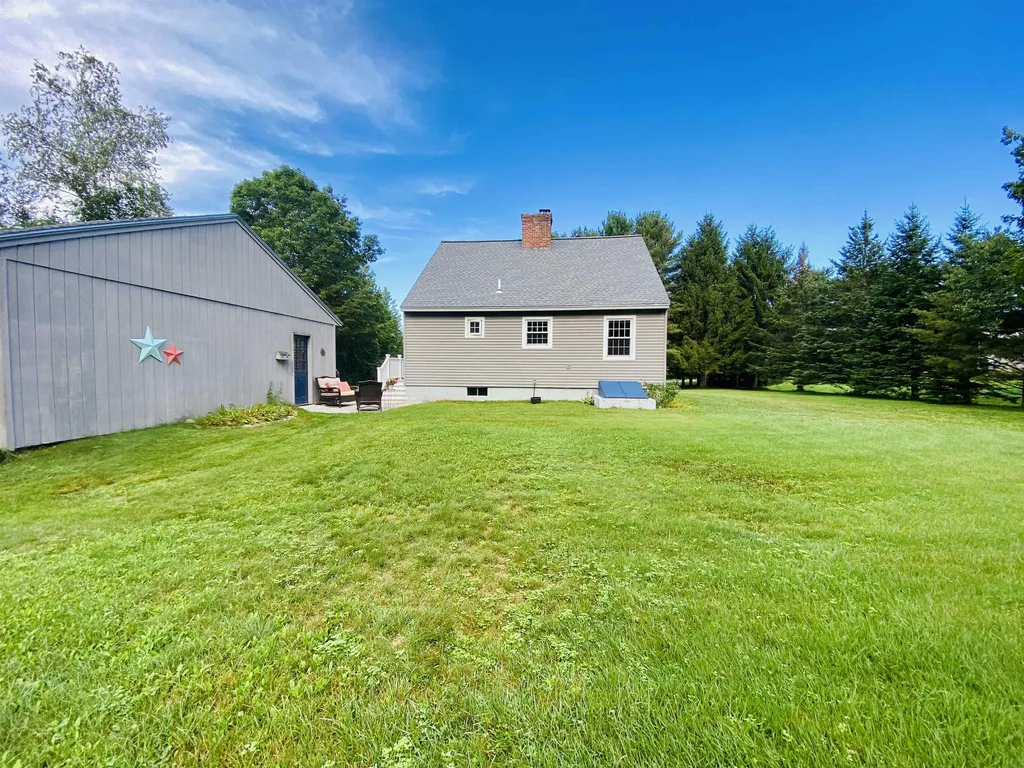 23 Mountain View Drive Enfield NH 03748