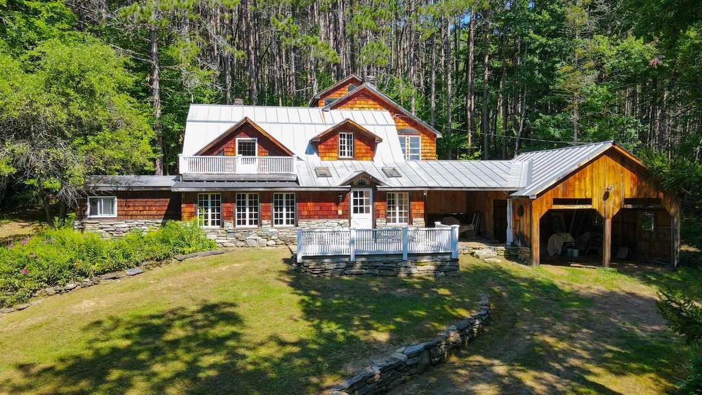 1824 Camp Brook Road Bethel VT 05032