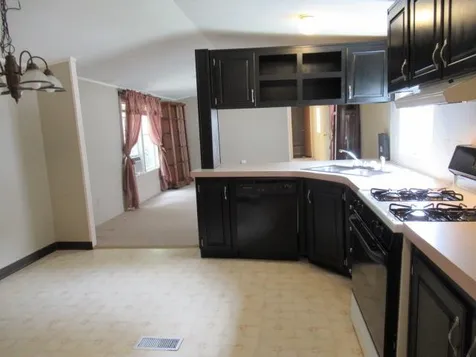 16 Fox Cross Lane Northwood NH 03261