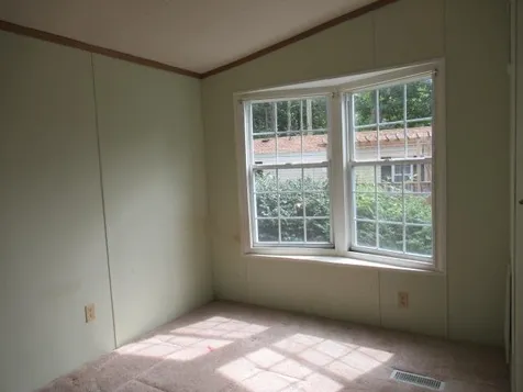 16 Fox Cross Lane Northwood NH 03261