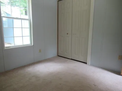16 Fox Cross Lane Northwood NH 03261
