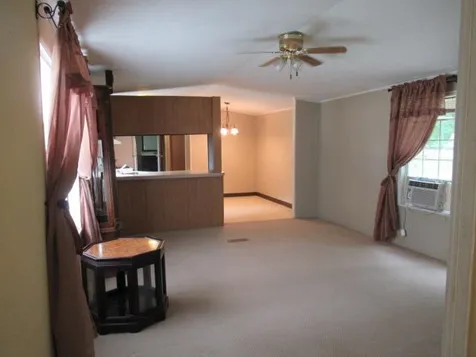 16 Fox Cross Lane Northwood NH 03261