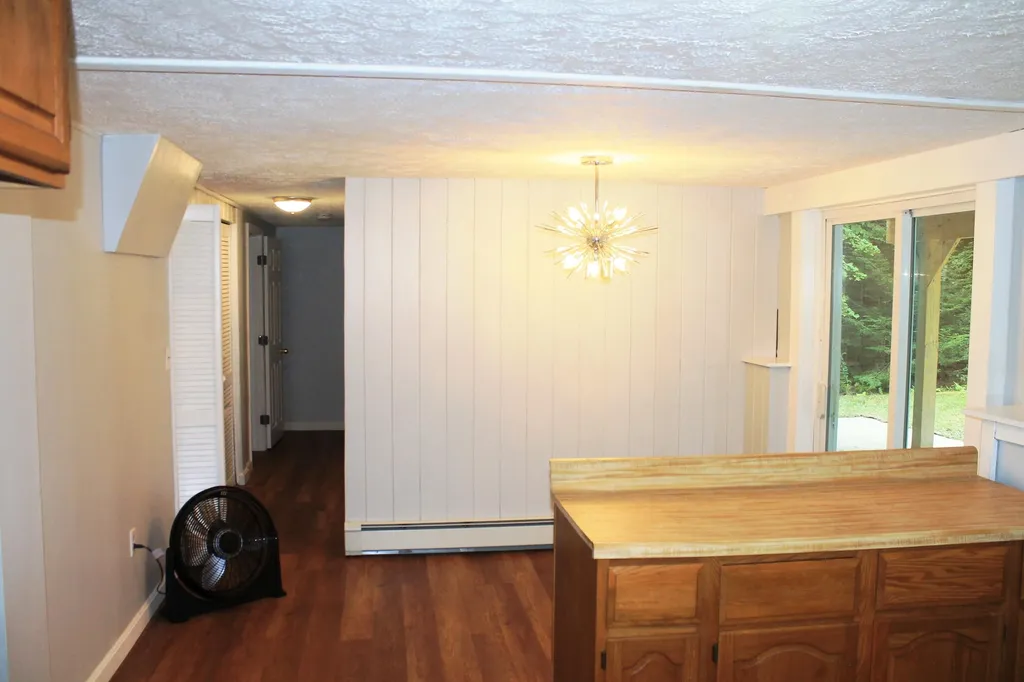 28 Shelley Lane New Boston NH 03070