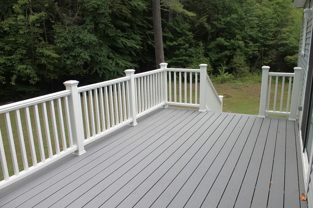 28 Shelley Lane New Boston NH 03070