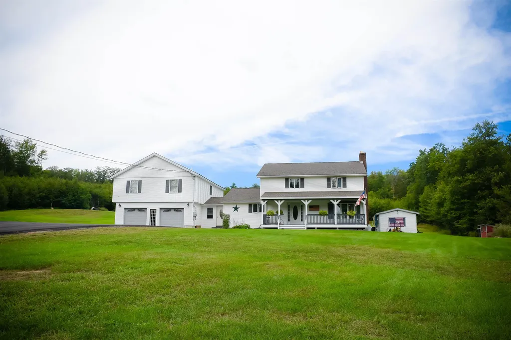 86 Horse Corner Road Chichester NH 03258