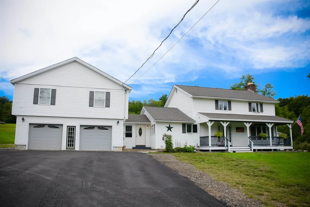 86 Horse Corner Road Chichester NH 03258