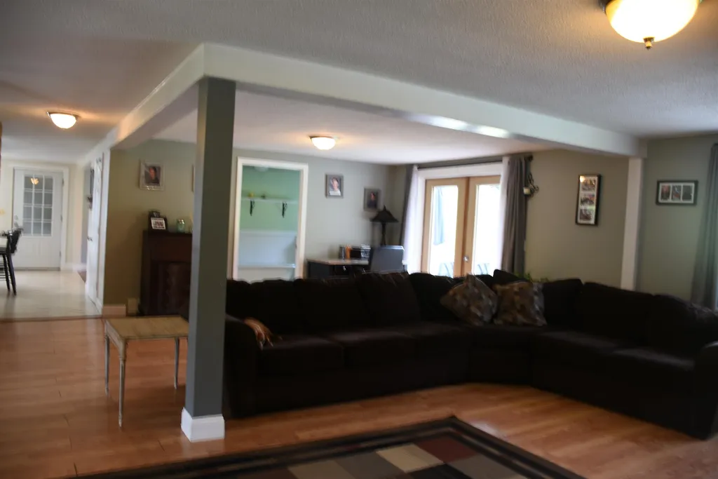 86 Horse Corner Road Chichester NH 03258
