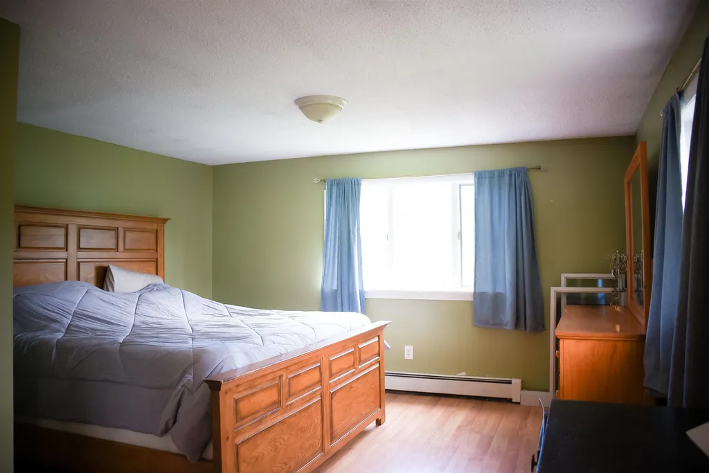 86 Horse Corner Road Chichester NH 03258