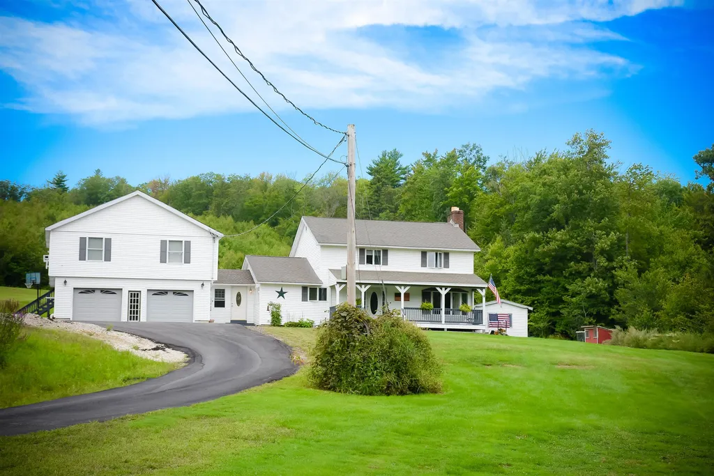 86 Horse Corner Road Chichester NH 03258