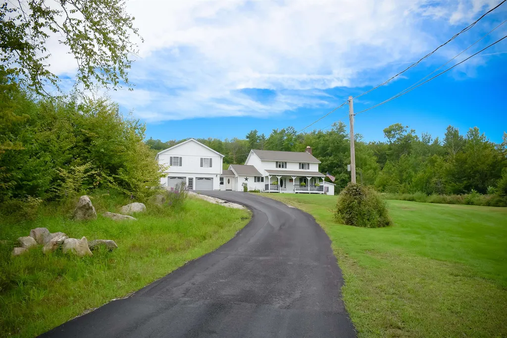 86 Horse Corner Road Chichester NH 03258