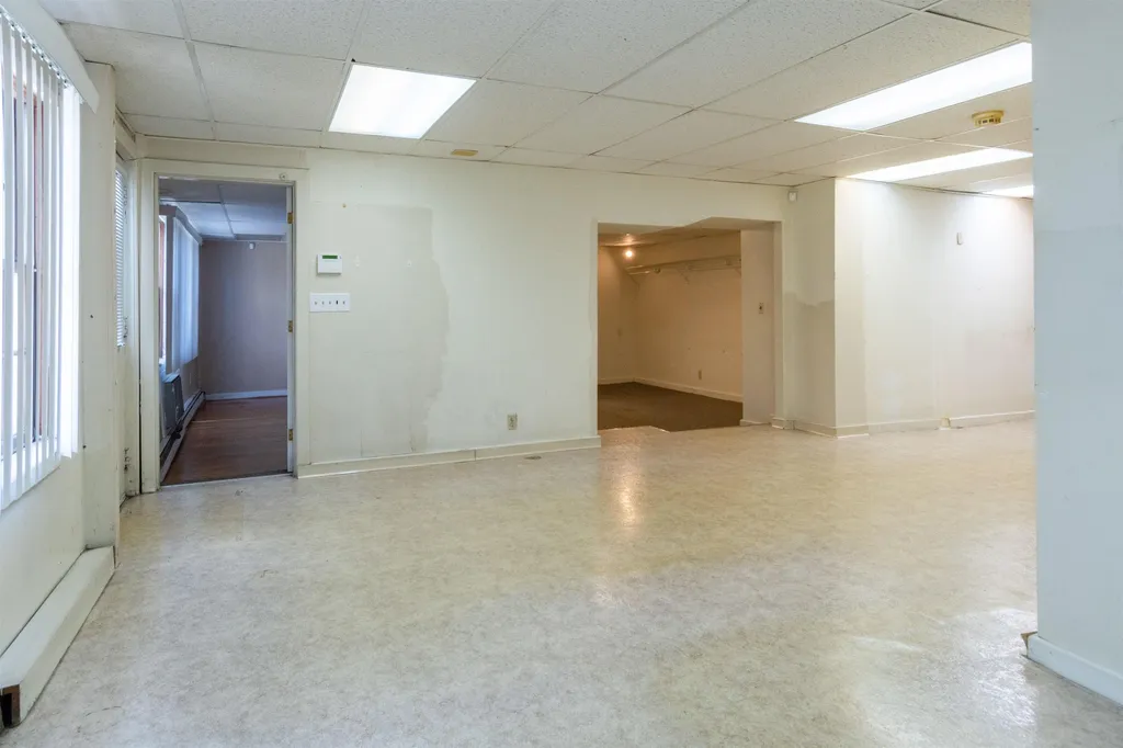 1 Spring Street Nashua NH 03060