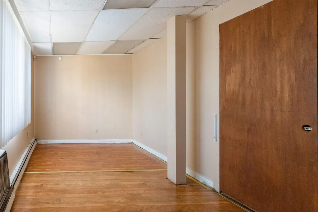 1 Spring Street Nashua NH 03060