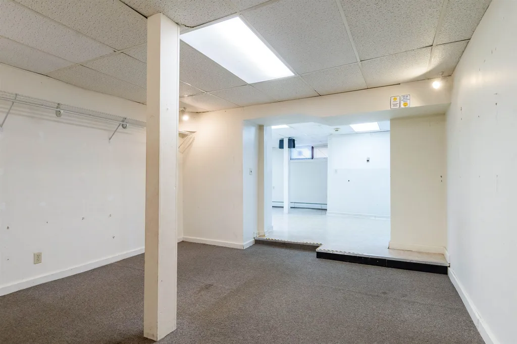 1 Spring Street Nashua NH 03060