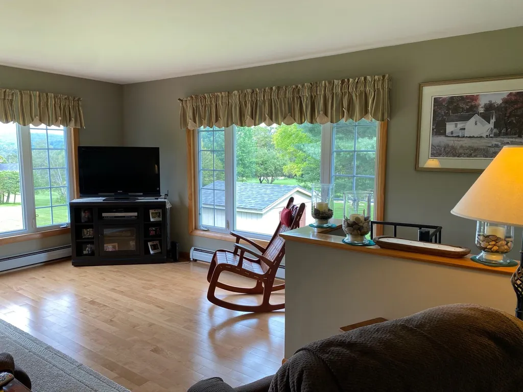 16 Peloquin Road Barre Town VT 05641