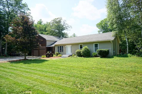 60 Bogue Road Weare NH 03281