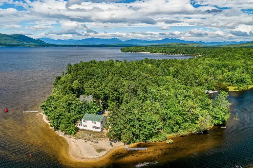 496 Pequawket Trail Freedom NH 03836
