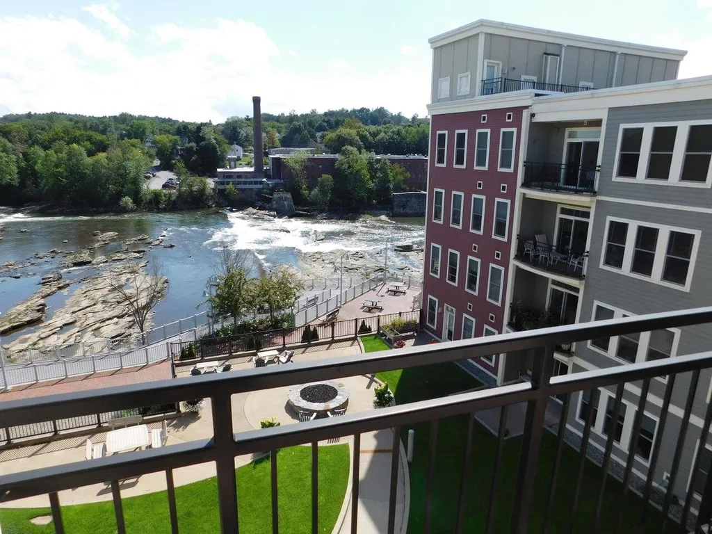 60 Winooski Falls Way Winooski VT 05404