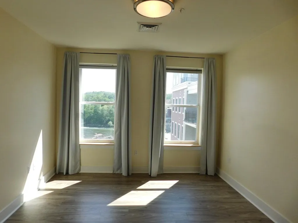 60 Winooski Falls Way Winooski VT 05404