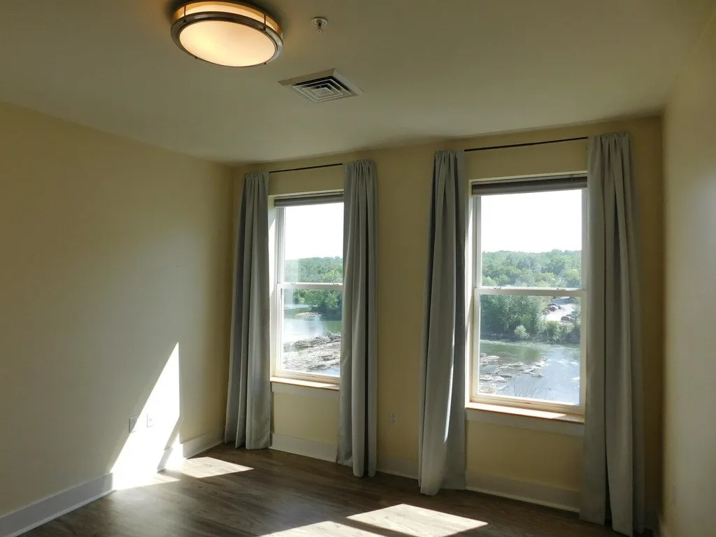 60 Winooski Falls Way Winooski VT 05404