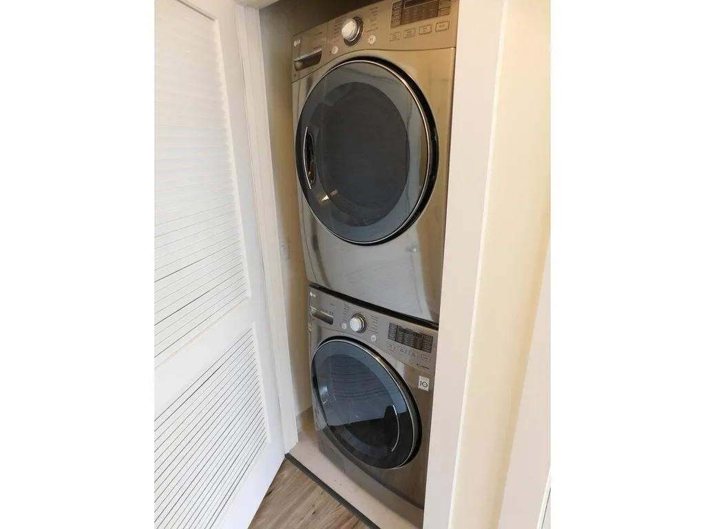 60 Winooski Falls Way Winooski VT 05404