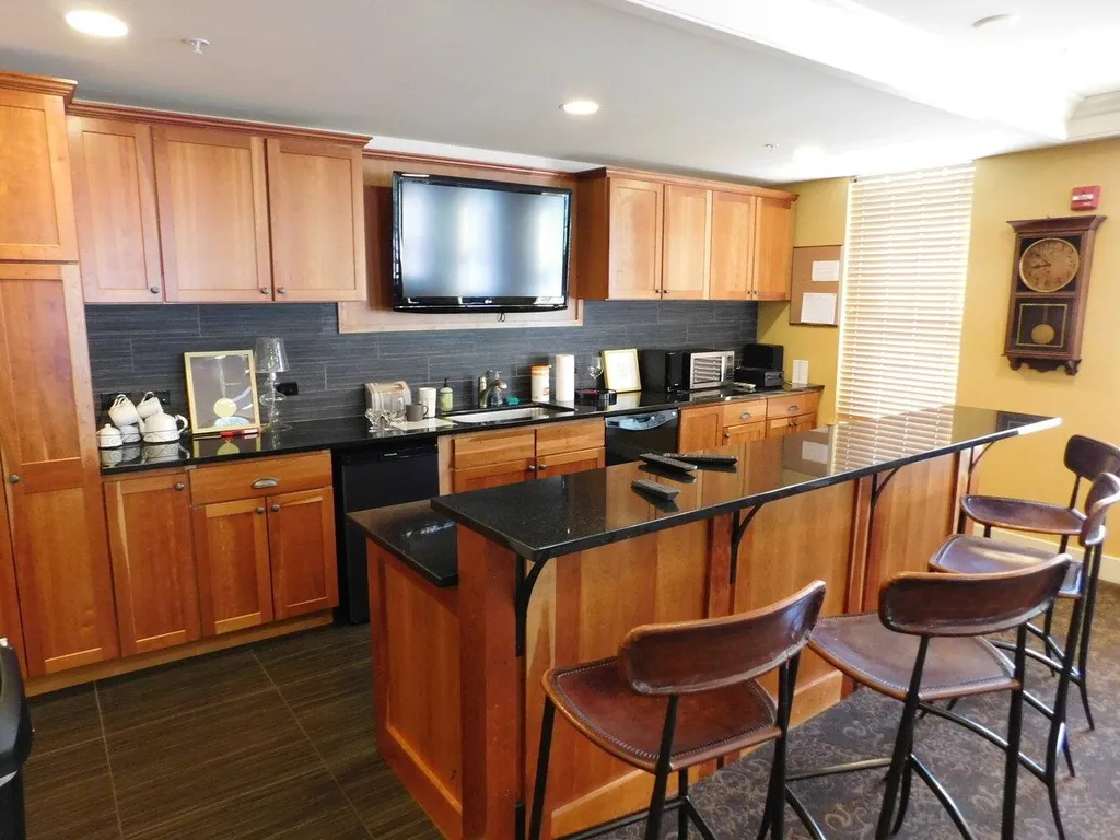 60 Winooski Falls Way Winooski VT 05404