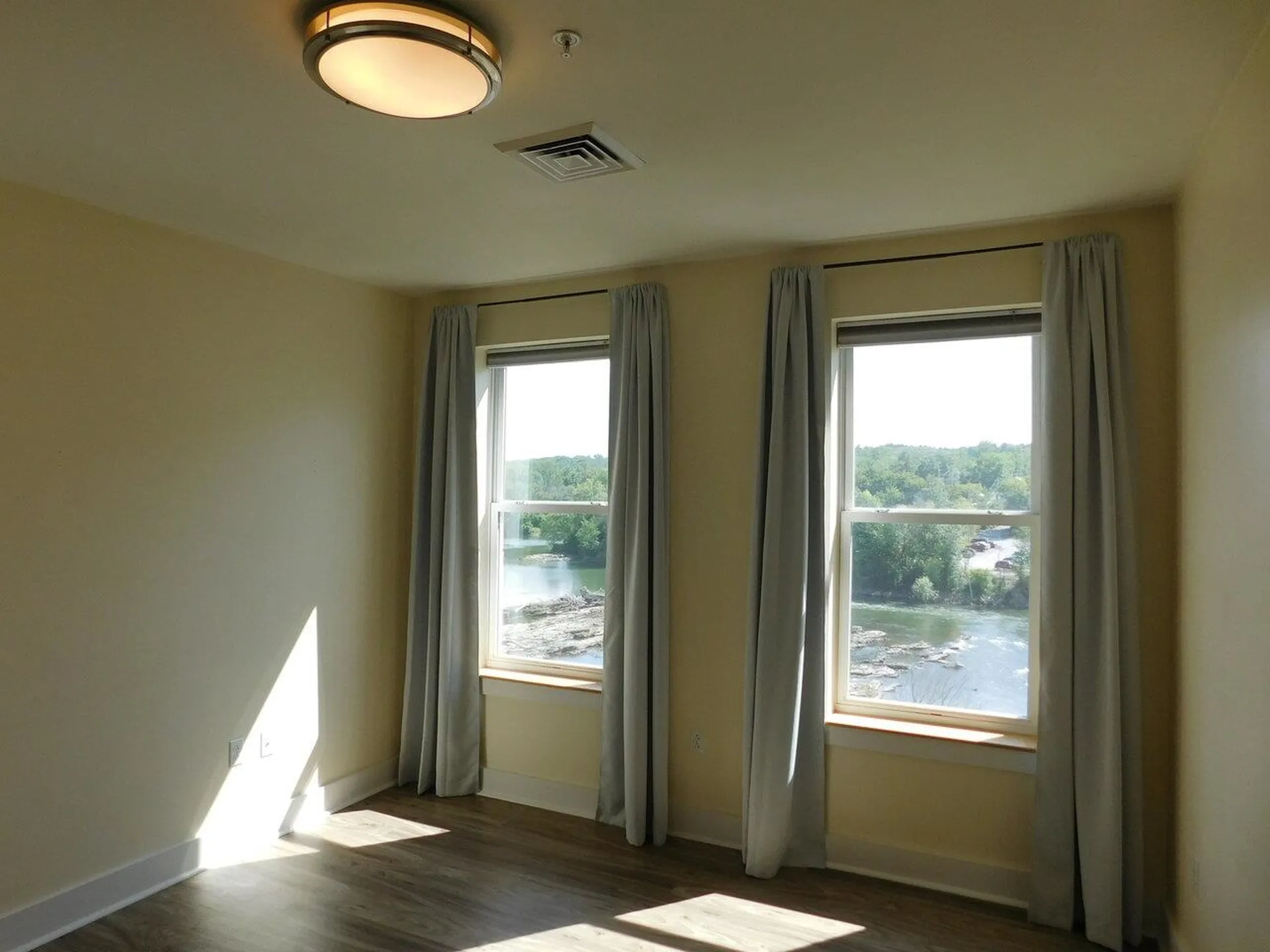 60 Winooski Falls Way Winooski VT 05404