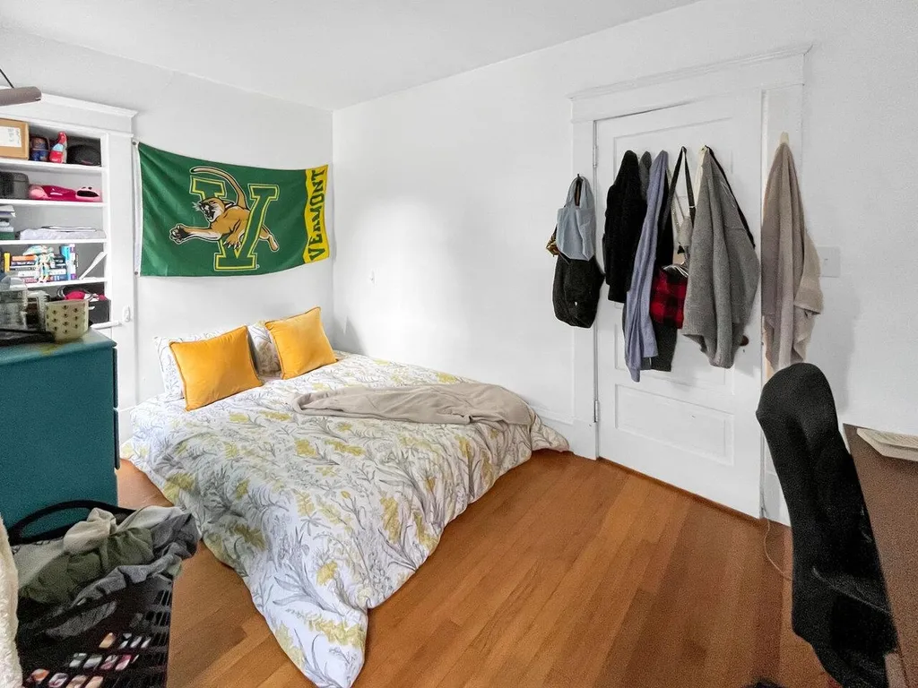 52 Isham Street Burlington VT 05401