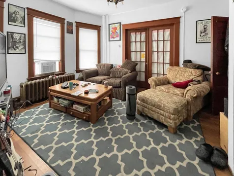 52 Isham Street Burlington VT 05401