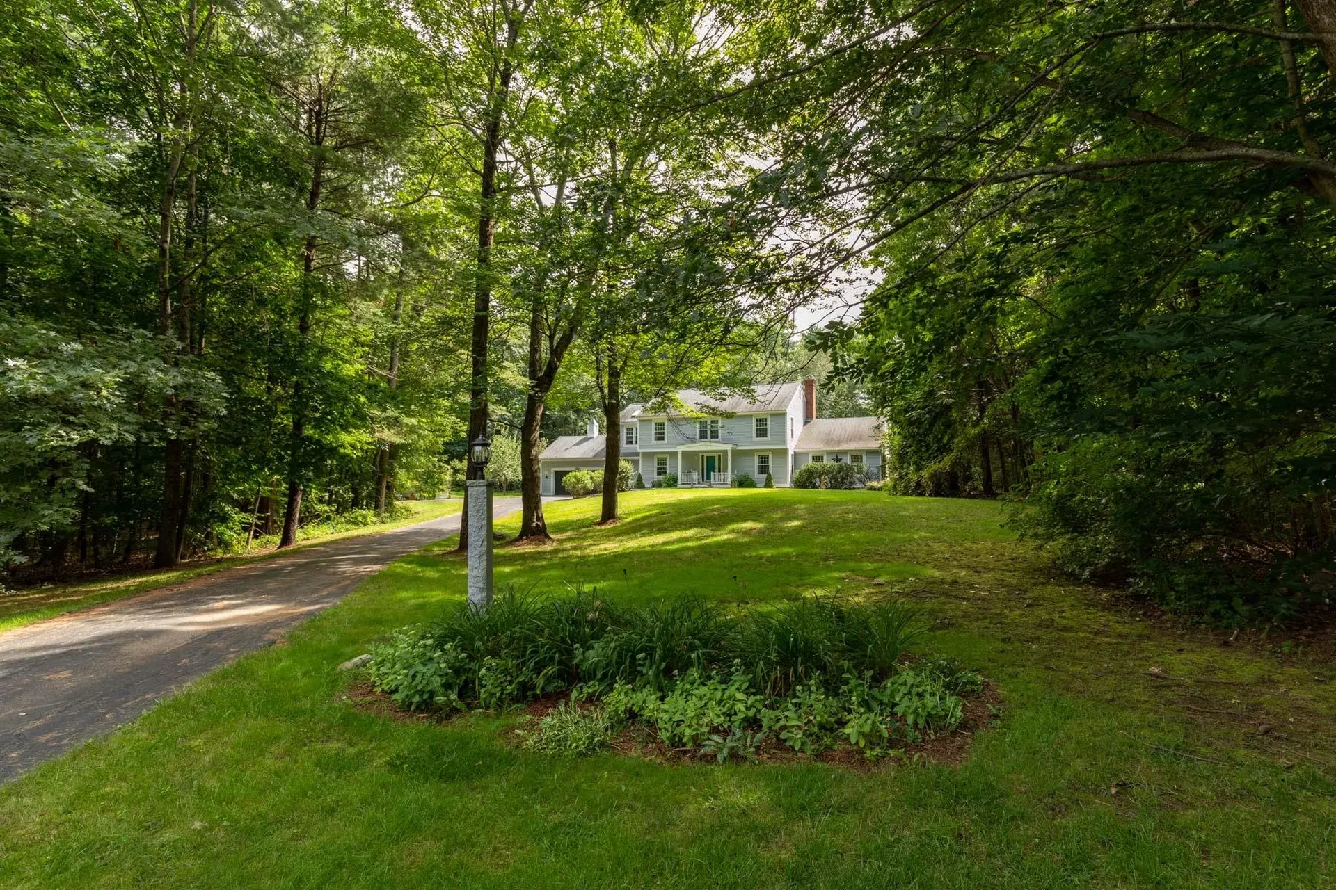 7 Humes Court Stratham NH 03885
