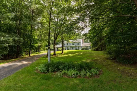 7 Humes Court Stratham NH 03885