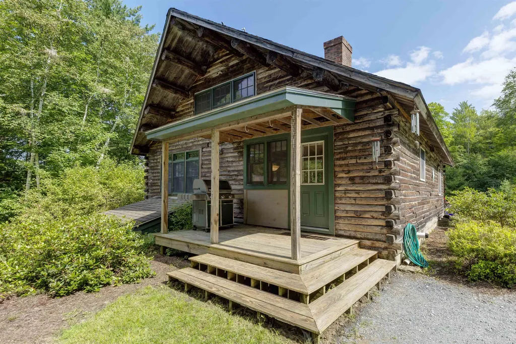 34 Stowell Road Norwich VT 05055