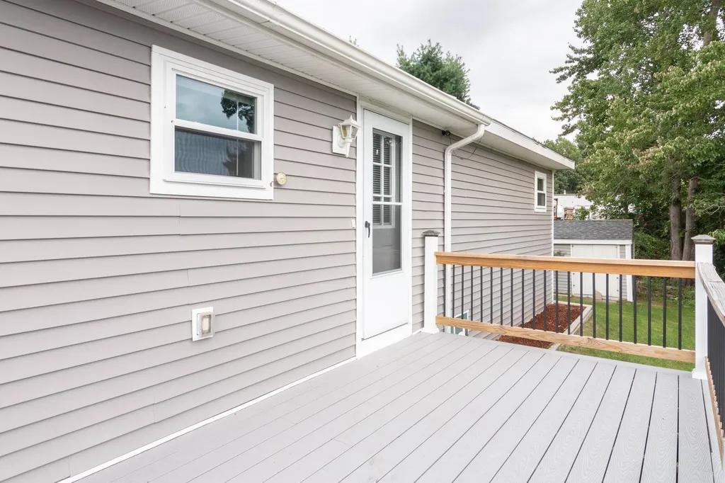 26 Sandpiper Path North Hampton NH 03862