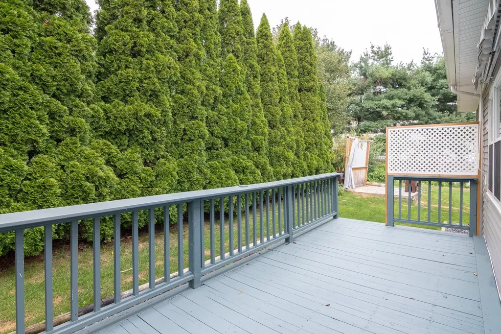 26 Sandpiper Path North Hampton NH 03862